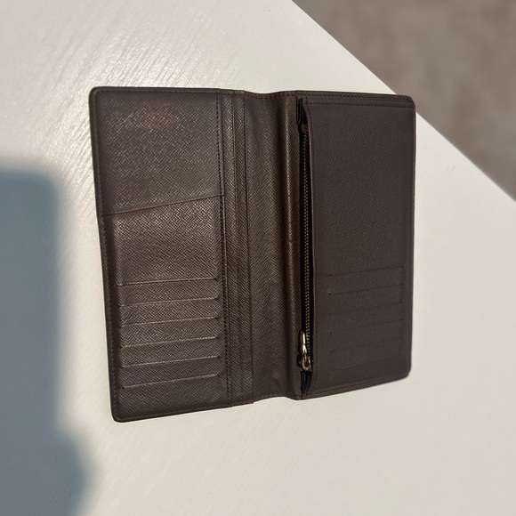 Authentic Louis Vuitton Damier Ebene Brazza Wallet - Picture 5 of 11
